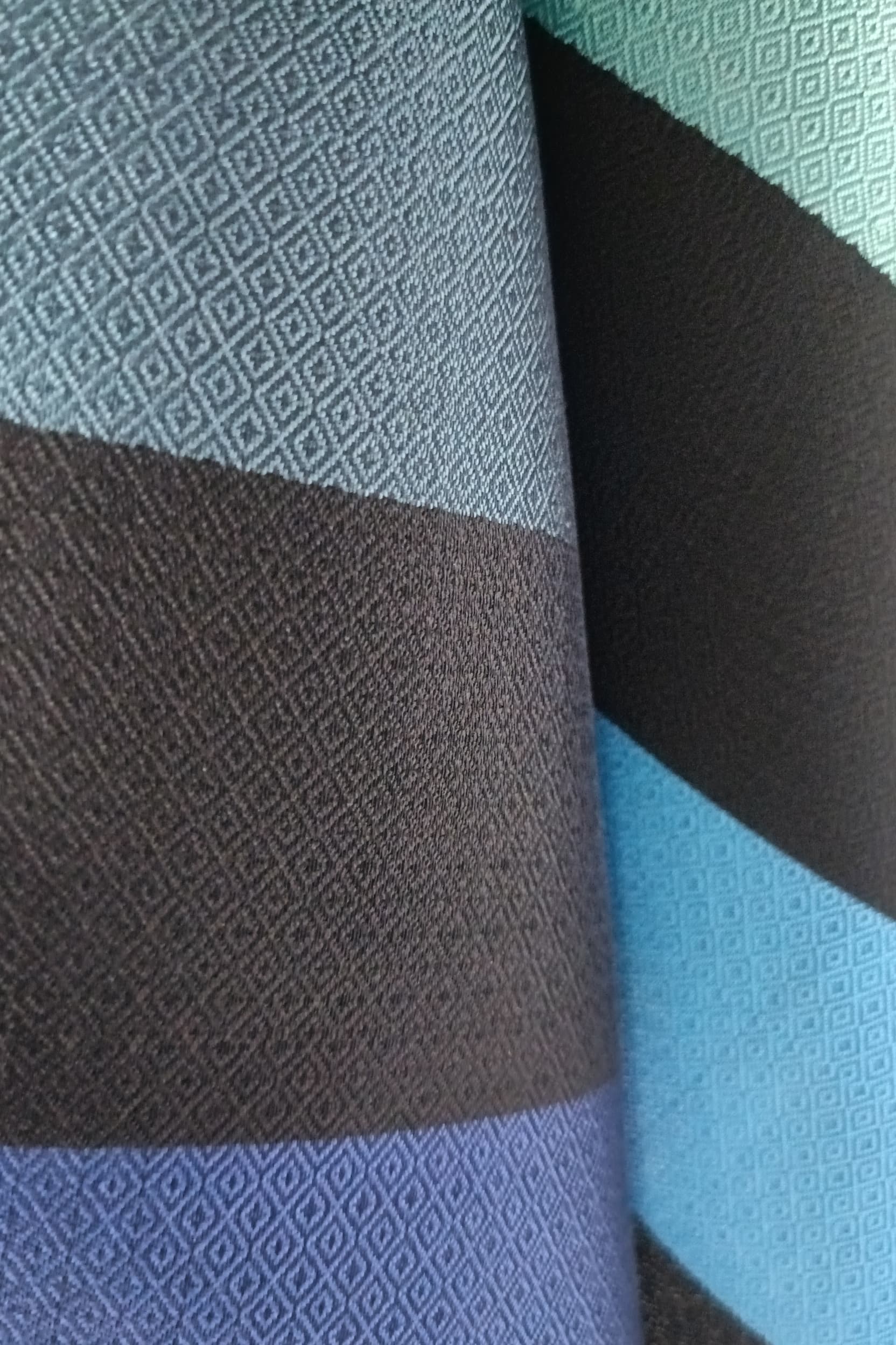 Sultana Lumina — Sapphire - Image 2